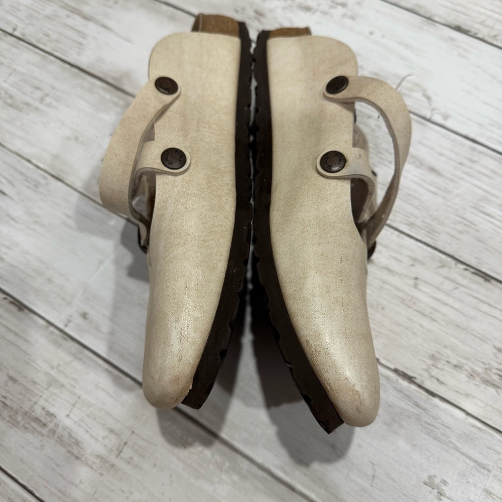 Birki's by Birkenstock Dorian Leather Buckle Clogs L8 - Picture 6 of 10